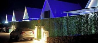 Vega Villas with Private Garden and Poo