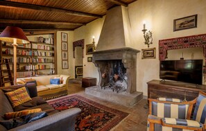 Smart TV - 4 bedroom stunning home in Montefiascone (Montefiascone)