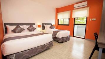 Premium Triple Room, 1 Single Bed, Non Smoking, Air conditioning | In-room safe, iron/ironing board, free WiFi