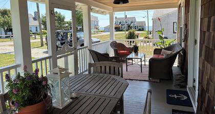 4-bedroom Beach House in Quiet Madison Community. 1-Block from a Private Beach.