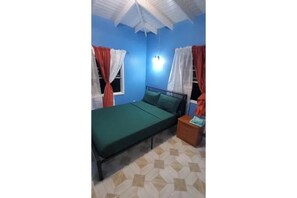 5 bedrooms, iron/ironing board, free WiFi