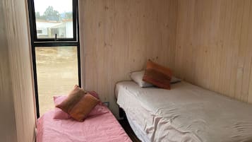 3 bedrooms, iron/ironing board, travel cot, free WiFi
