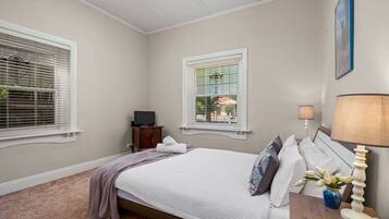 3 chambres, fer et planche Ă repasser, Wi-Fi, draps fournis