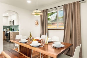 Dining - Modern Retreat w/ Hot Tub, Peloton, Gym, and BBQ (Westminster)