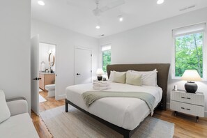 Iron/ironing board, travel crib, WiFi, bed sheets