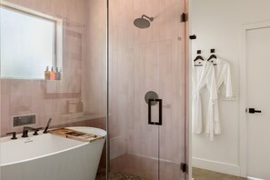 Shower, towels