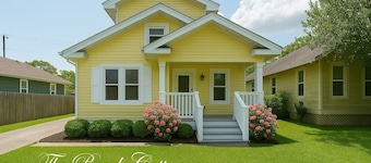 Charming 3-bedroom cottage in Seabrook, Texas