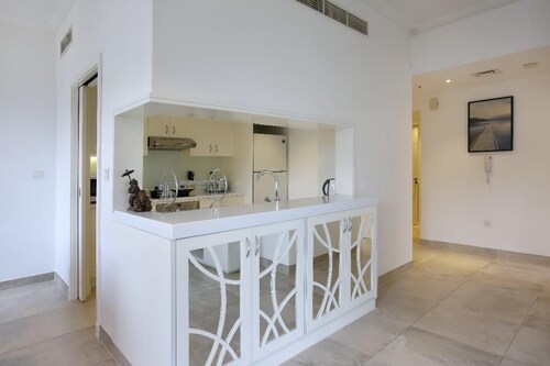 Bluewaters Islands Hostel