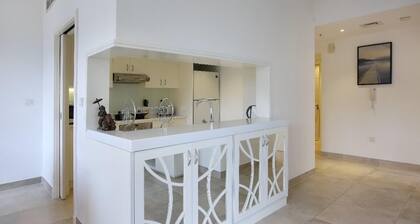 Bluewaters Islands Hostel