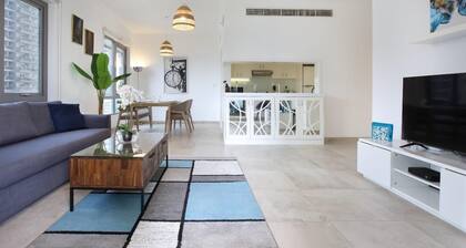 Bluewaters Islands Hostel