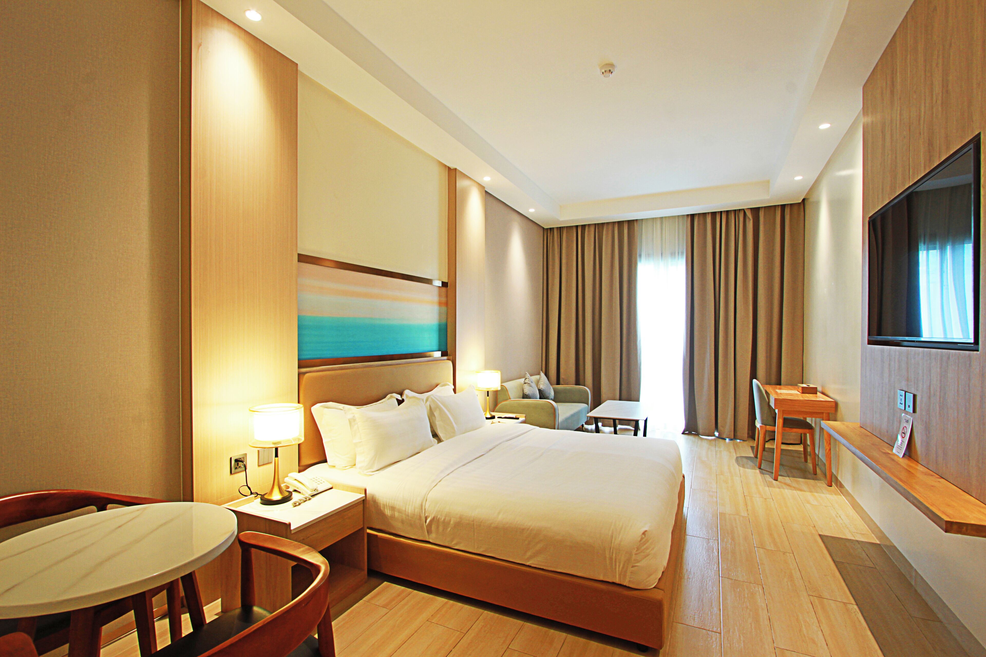 Deluxe Single Room | In-room safe, desk, laptop workspace, soundproofing