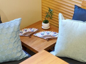 House, 2 Bedrooms, Non Smoking | Living area