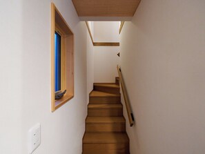 House, 2 Bedrooms, Non Smoking