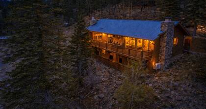 Beautiful log cabin high above the Rio Ruidoso River. The Log & Order Cabin.