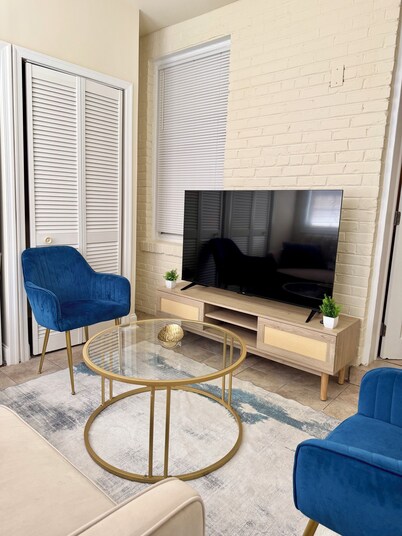 Capitol Cozy Easy Metro Access in Washington DC