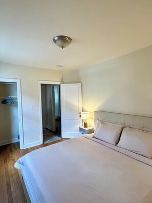 2 chambres, fer et planche à repasser, Wi-Fi, literie fournie