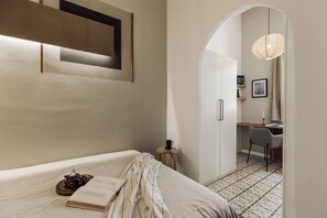 1 室のベッドルーム、アイロン / アイロン台、WiFi、ベッドシー��ツ