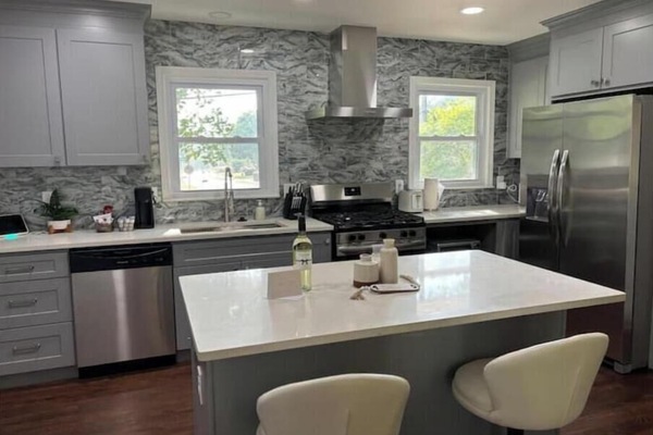 Mikrowelle, Ofen, Herdplatte, GeschirrspĂŒler