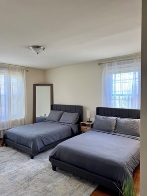 2 chambres, fer et planche Ă repasser, Wi-Fi, draps fournis