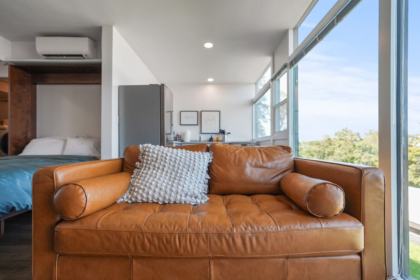 1 chambre, fer et planche à repasser, lit parapluie, Wi-Fi gratuit