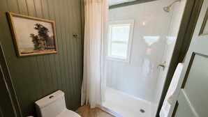 Unclassified image, 2 of 18, button - One of a Kind Lakefront Cabin w/ deck & boat ramp (Dunes City)