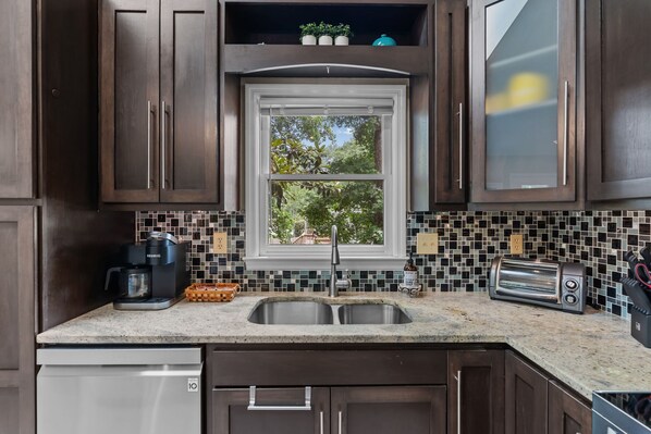 Fridge, microwave, oven, dishwasher