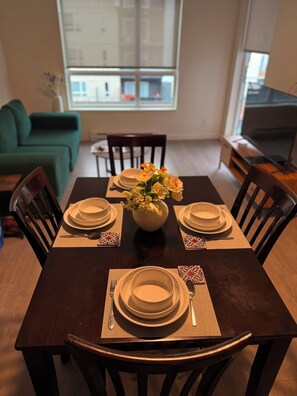 تناول ا�لطعام