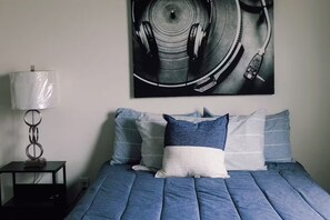 4 bedrooms, free WiFi, bed sheets