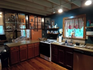 Microwave, oven, stovetop, dishwasher