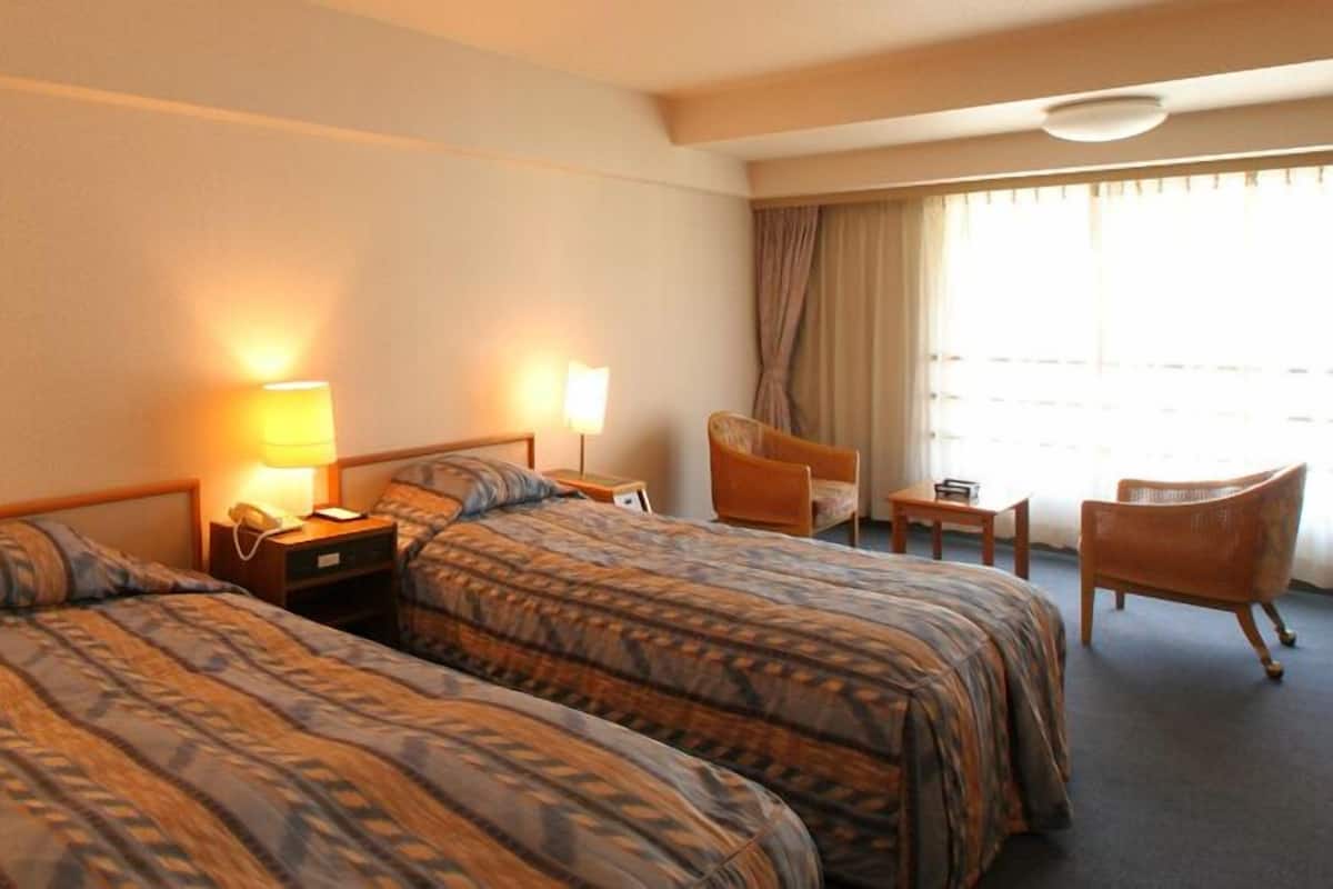 Room | Free WiFi