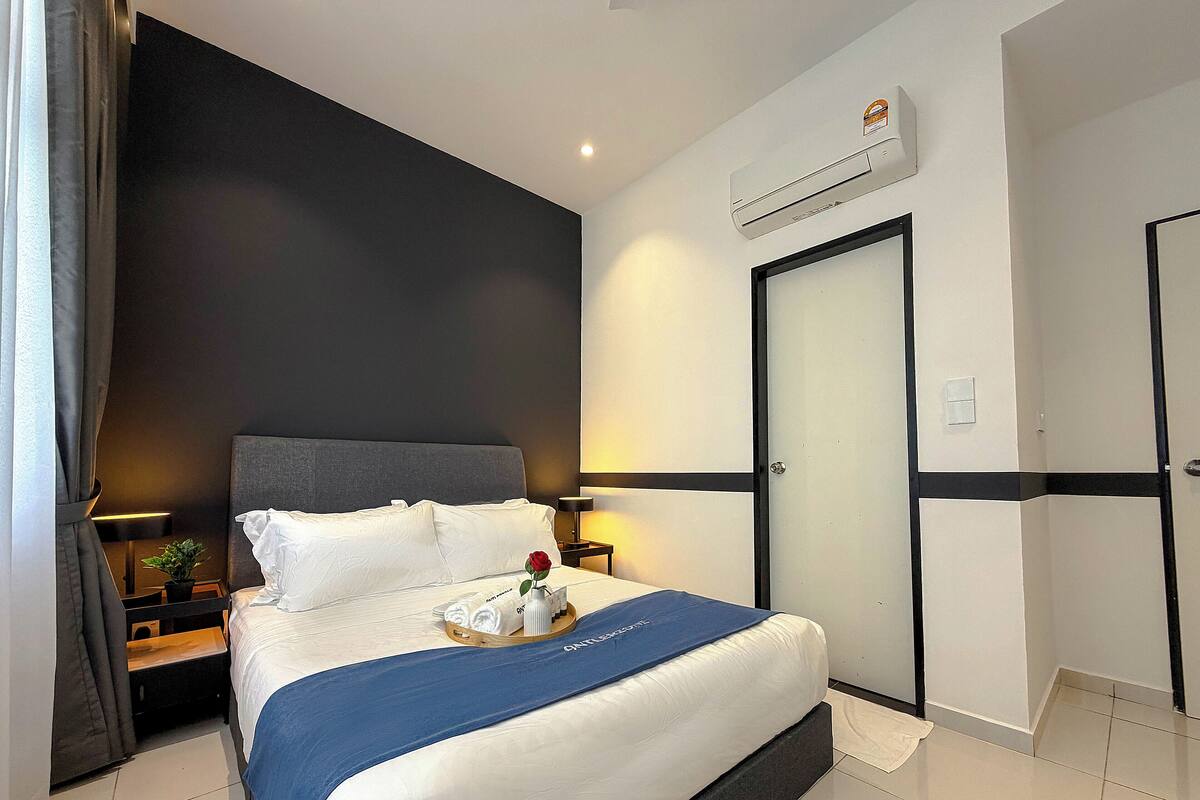 Bàn, truy cập Internet không dây miễn phí, bộ trải giường