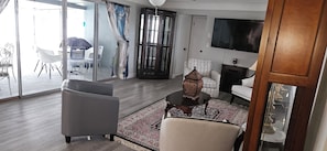 Tv, pejs
