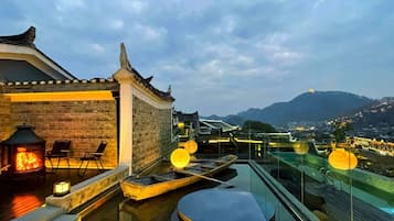 Rooftop terrace