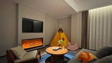 Phòng 2 giường đơn cơ bản | Bộ đồ giường cao cấp, trang trí khác biệt