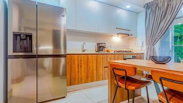 Apartment | Private kitchen | Espresso maker, coffee/tea maker, electric kettle