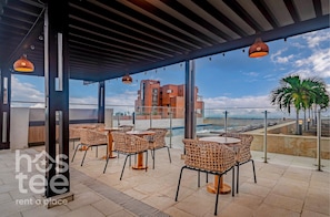 Outdoor dining - Edificio Hayedo (Cali)