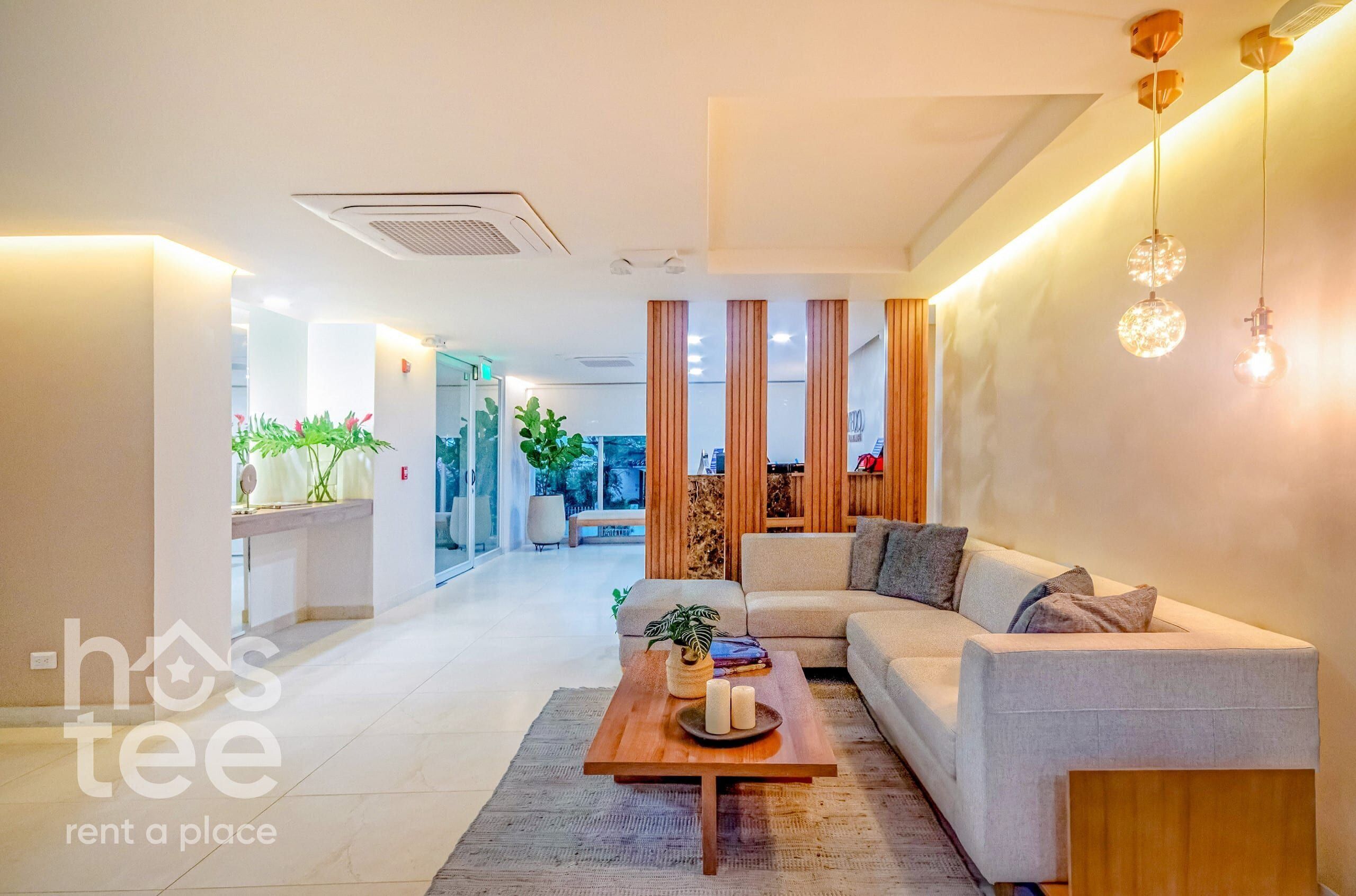 المنشأة من الداخل