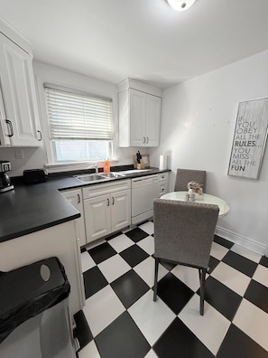Microwave, oven, stovetop, dishwasher