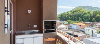 Apt w/ BBQ Near the Waterfront Ubatuba-sp Cdv042