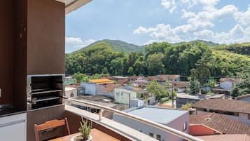 Basic Apartment | Terrace/patio