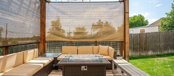 Red Rocks & Golden Getaway