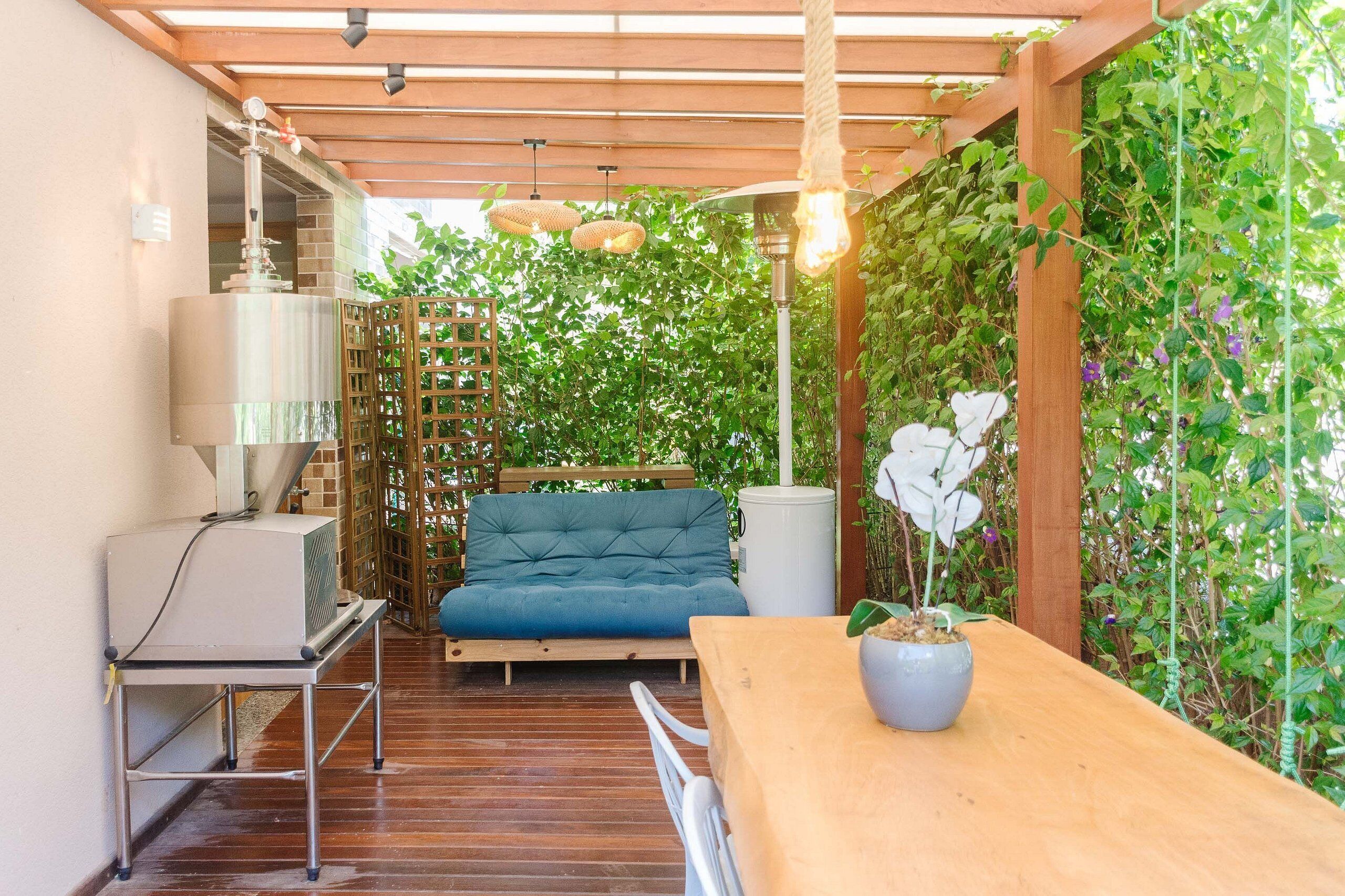 Apartamento básico | Opções para refeição ao ar livre