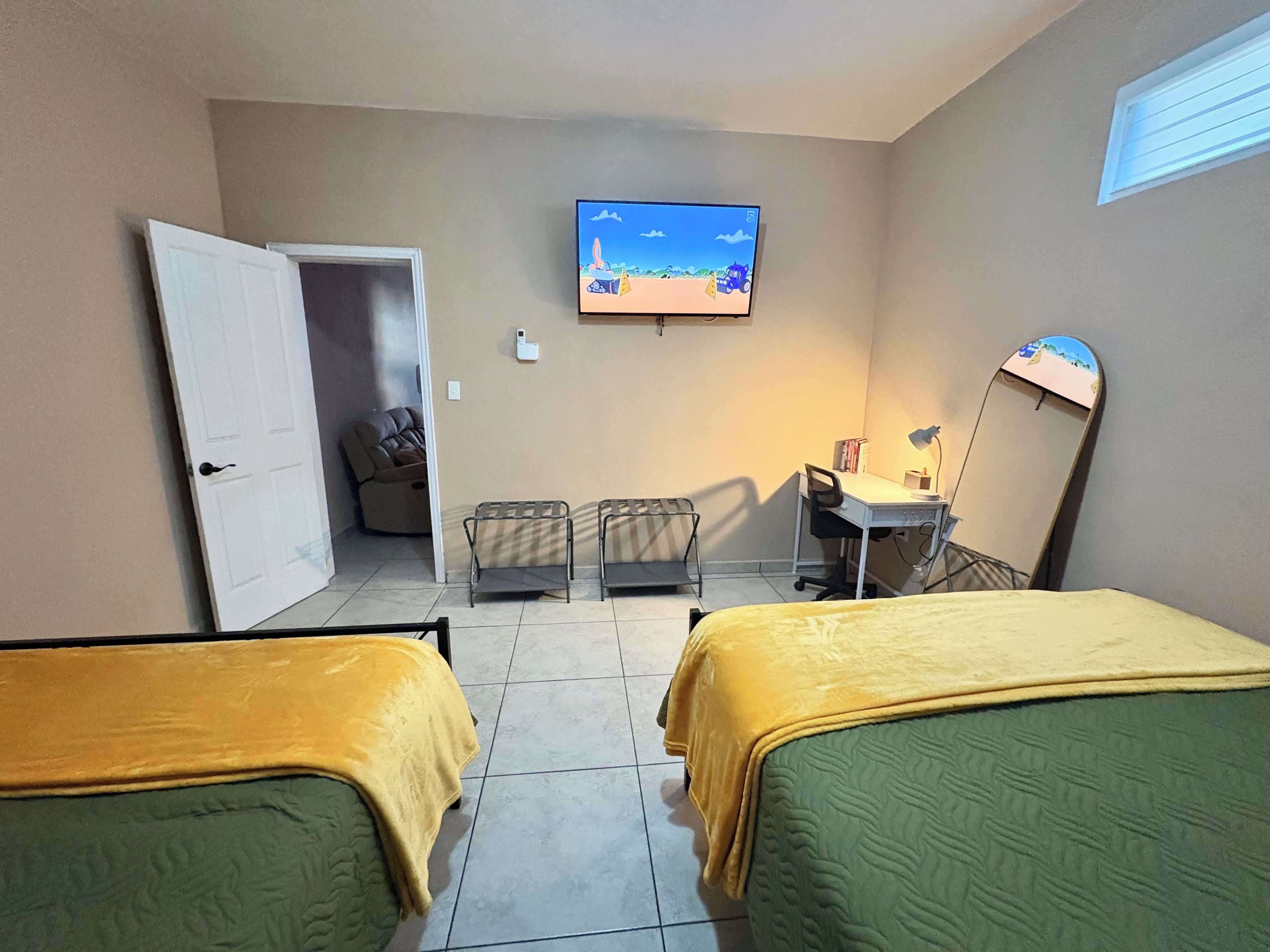 1 camera, una scrivania, ferro/asse da stiro, Wi-Fi gratuito