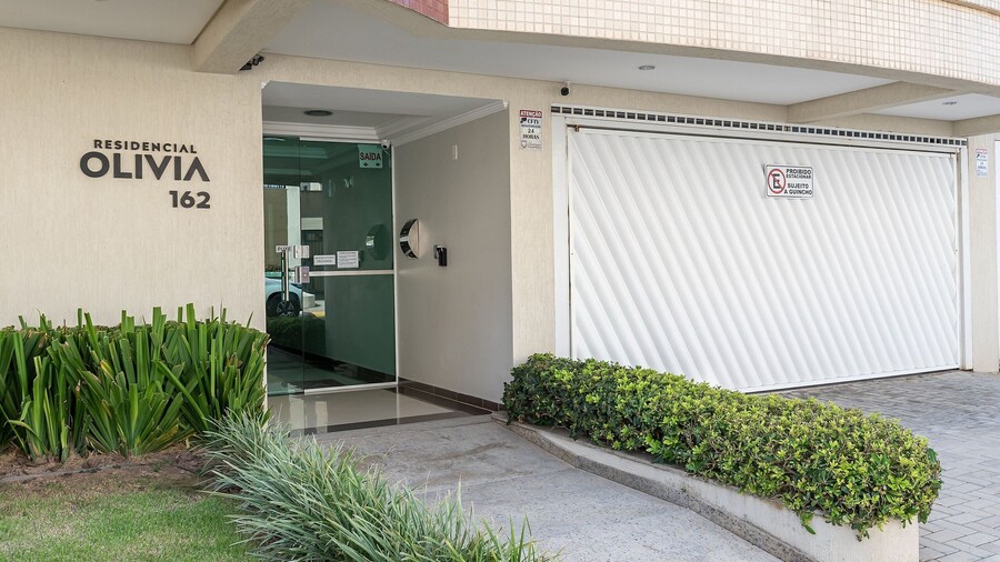 Apt W/balcony 160m Bombas Beach Col102