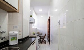 Appartement | Cuisine privée | Vaisselle et ustensiles