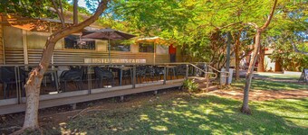 Ample Anderson Ground Level 2x1