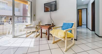 Apt w/ Balcony 250m Mariscal Beach Cra304