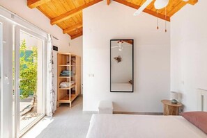 3 habitaciones, tabla de planchar con plancha y wifi gratis 