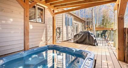 Enchanting 3-bedroom cottage in Frisco