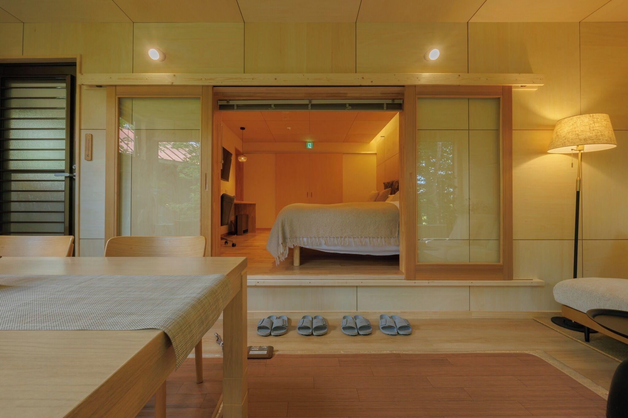 1 habitación, escritorio, tabla de planchar con plancha y wifi gratis 